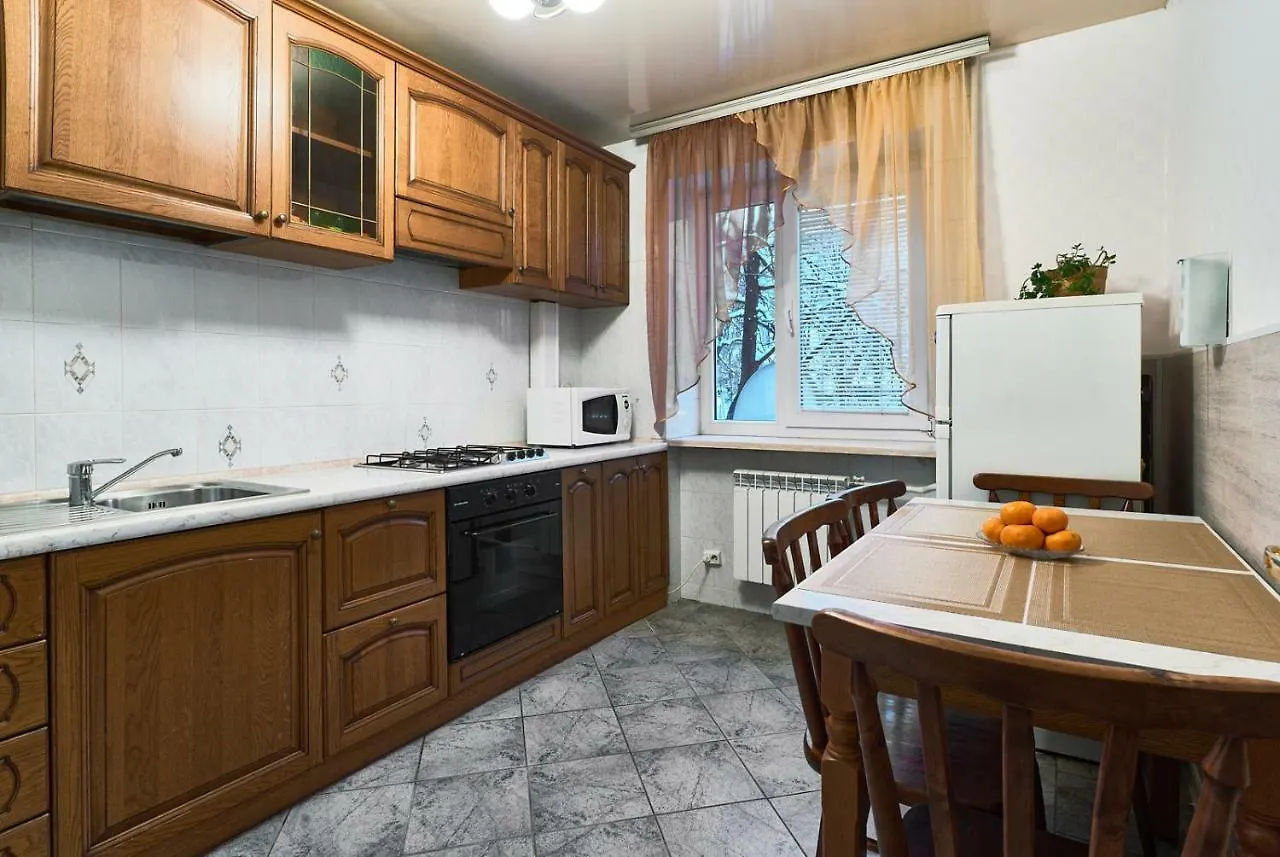 Центр! 2-Комн. Леси Украинки 3. Apartment